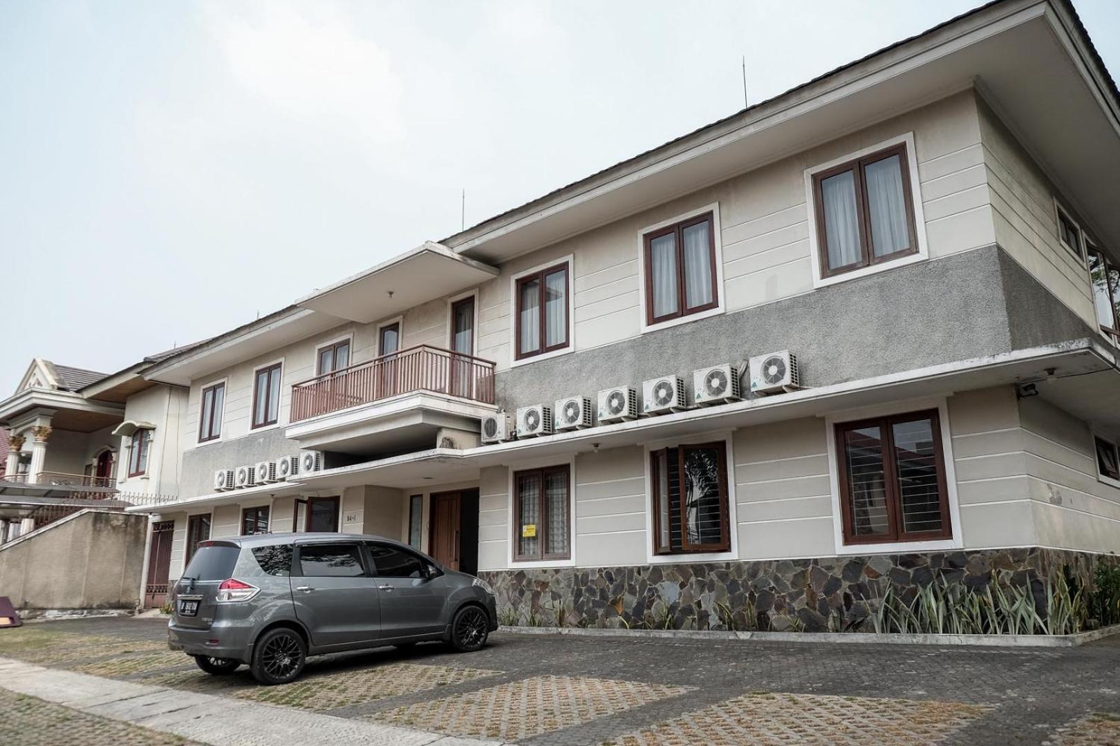 Reddoorz Near Supermall Karawaci 2 Tangerang Exterior photo